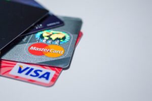 Mastercard is revolutionising digital payments by integrating blockchain technology, making Bitcoin and crypto transactions more accessible than ever.