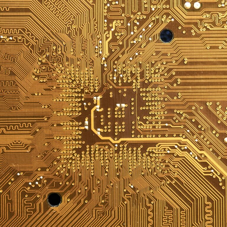 Under rapid technological progress, the question remains whether advancing quantum computing could one day expose Bitcoin’s cryptography and disrupt the security of its digital economy.