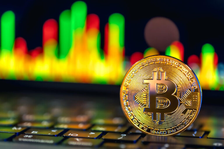 Senator Cynthia Lummis confirmed that funding for the U.S. Strategic Bitcoin Reserve could begin anytime as she simultaneously works to eliminate taxes on small Bitcoin transactions.