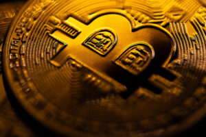Global crypto regulation 2025 data shows stricter AML enforcement and unified compliance rules. 